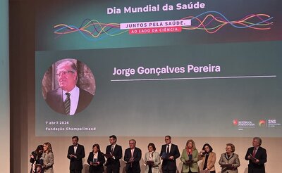 jorge_pereira_distinguido_com_medalha_de_servicos_distintos_do_ministerio_da_saude
